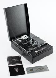 Lot #6023  Apple 20th Anniversary Award - Image 3
