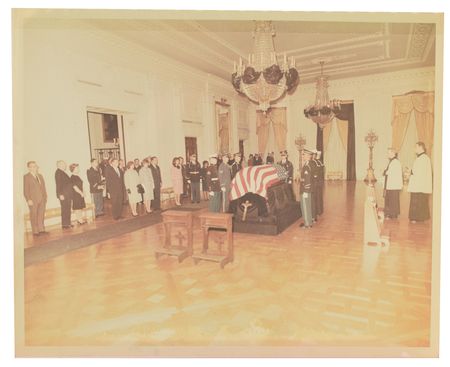 Lot #63 John F. Kennedy: 34 rare images of JFK's casket in the White House East Room - Image 2