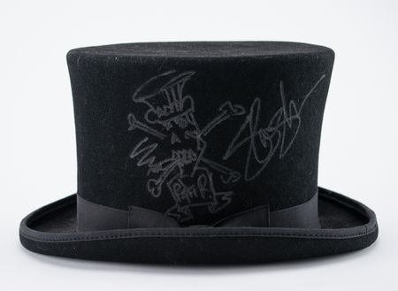 Lot #644 Guns N' Roses: Slash Hat - Image 1