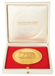 Lot #7070 Tug Wilson's Rome 1960 Summer Olympics Gold Olympiade Medal - Image 10