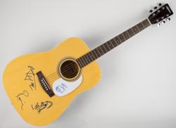 Lot #662 Rolling Stones: Desirable acoustic guitar signed by the current Stones - Image 1