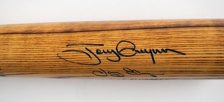 Lot #9251 Tony Gwynn - Image 2