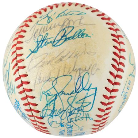 Lot #9281  NY Yankees: 1982 - Image 3
