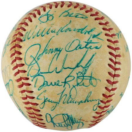Lot #9280  NY Yankees: 1981 Team-Signed Baseball - Image 1