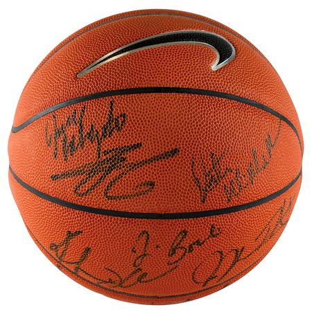 Lot #9181 Kobe Bryant - Image 2