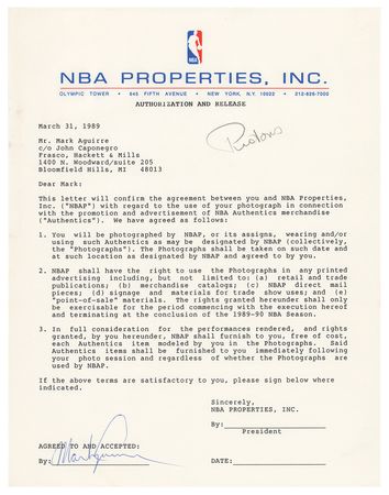 Lot #9302  Detroit Pistons: 1989 - Image 3