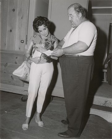 Lot #5352 Elizabeth Taylor - Image 1
