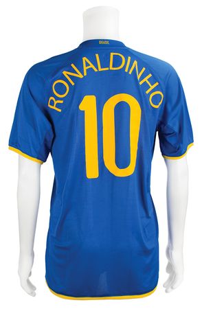 Lot #832 Ronaldinho Jersey - Image 2