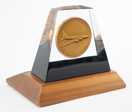 Lot #259 Chuck Yeager: Yeager?s personal 