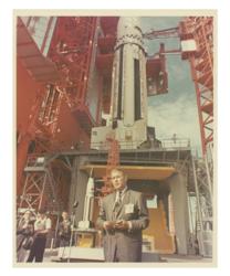 Lot #3523 Wernher von Braun - Image 2