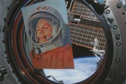 Lot #3552  Soyuz TMA-14/ISS Flown Painting by Jan Fekete - Image 3