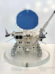 Lot #3643  Soviet Russian Lunokhod-2 Moon Rover Model - Image 5