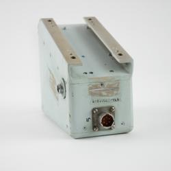 Lot #3096  Apollo CM Block II Crew Couch Fluorescent Floodlight - Image 2