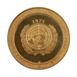 Lot #3391 Al Worden's 1971 United Nations Peace Medal - Image 1
