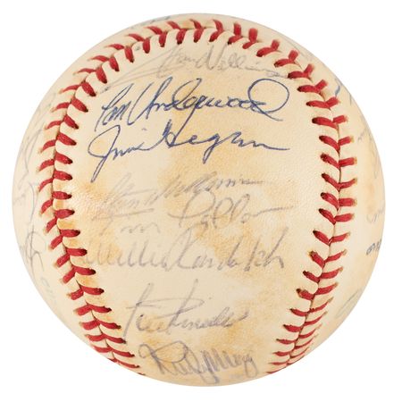 Lot #592 NY Yankees: 1980 Baseball - Image 4