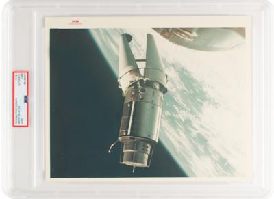 Lot #396 Gemini 9 Original 'Type 1' Photograph - Image 1