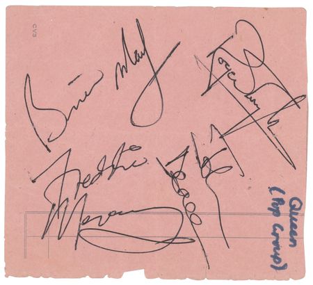 Lot #5165 Queen Signatures