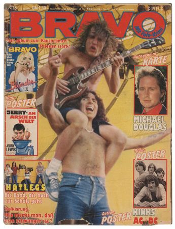 Lot #5144 Led Zeppelin: Jimmy Page Signed Magazine - Image 2