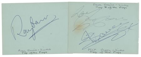 Lot #5214 The Kinks Signatures