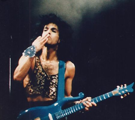 Lot #5409 Prince's Personally-Owned and -Worn Heart Mirror Wristband - Image 3