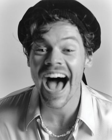 Lot #5460 Harry Styles's Personally-Worn 'Variety' Photo Shoot Beret - Image 6