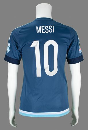 Lot #1106 Soccer: Lionel Messi Match-Worn Jersey - Image 2