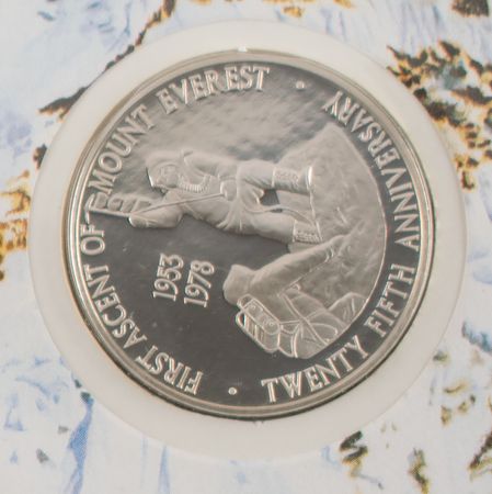 Lot #396 Edmund Hillary and Tenzing Norgay Signed Cover - Image 4