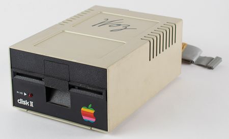 Lot #335 Apple: Steve Wozniak Floppy Disk Drive