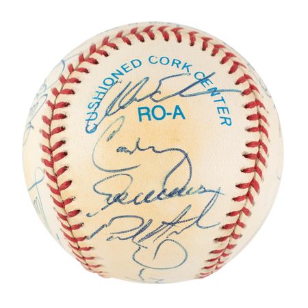 Lot #1072 Cleveland Indians: 1995 Signed Baseball - Image 3