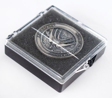 Lot #637 Al Worden's Unflown Apollo 15 Robbins Medallion Robbins Medallion - Image 5