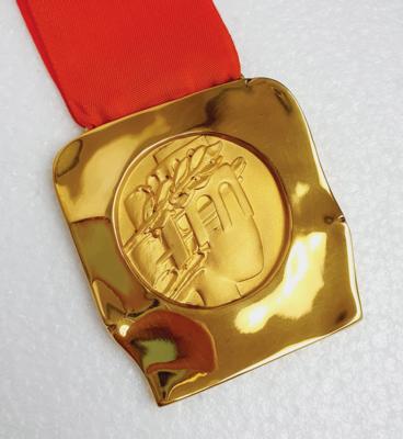 Lot #6115 Sarajevo 1984 Winter Olympics Gold Winner's Medal - Image 3