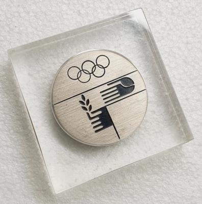 Lot #6086 Munich 1972 Summer Olympics Participation Medal - Image 2