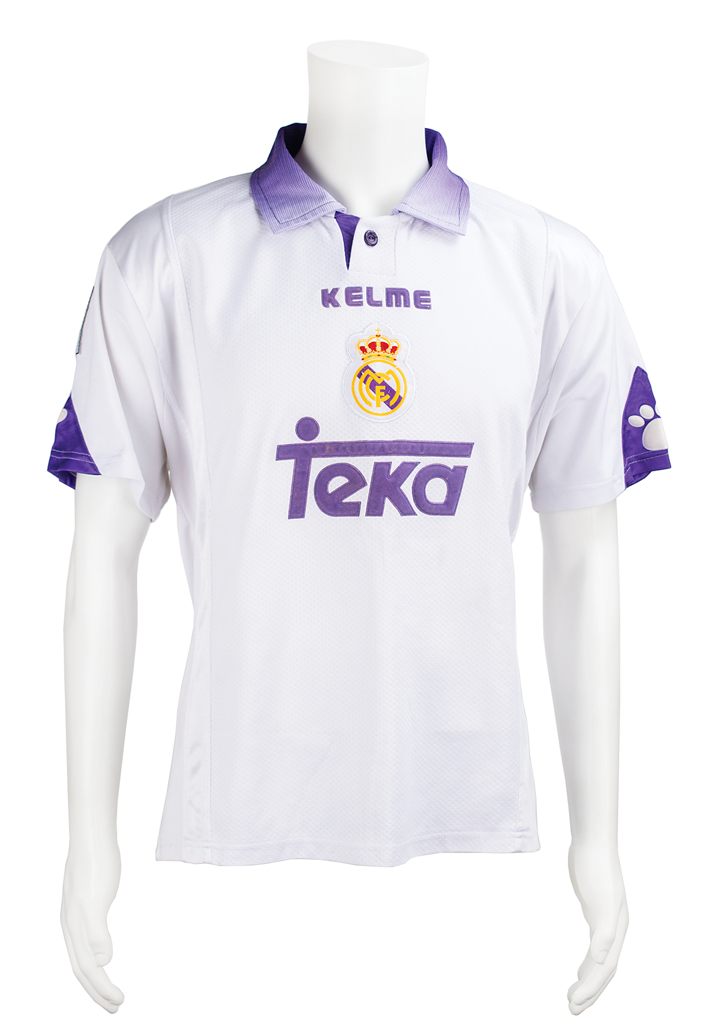 Soccer: Roberto Carlos Jersey | RR Auction