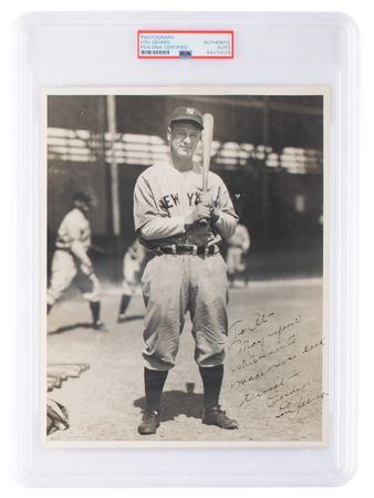 Lot #868 Lou Gehrig Signed Photograph - Image 1