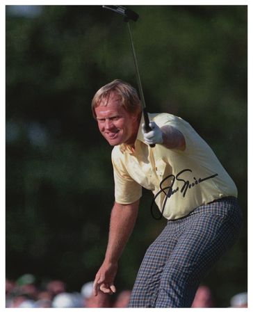 Lot #973 Jack Nicklaus Signed Golf Ball and Signed Photograph - Image 2