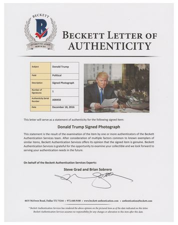 Lot #163 Donald Trump Signed Photograph - Image 2