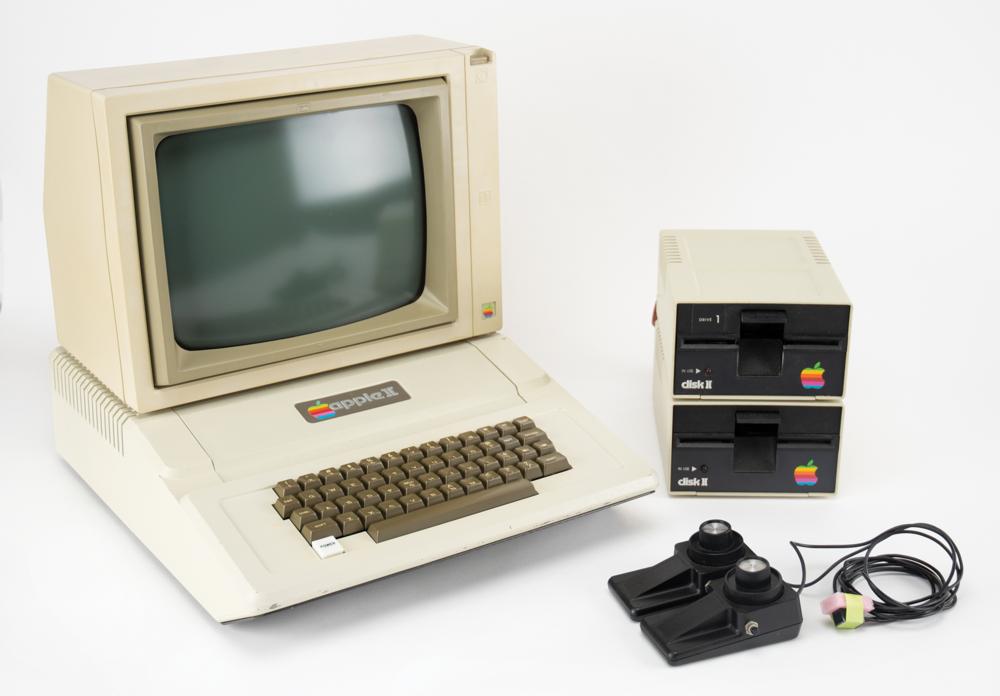 Apple - PC-2 RORU Apple II Computer, Monitor, and Peripherals | RR Auction
