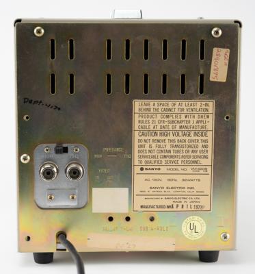Lot #7016 1978 Apple Monitor by Sanyo - Image 2