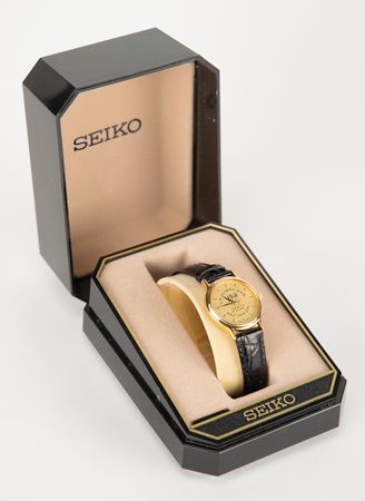 Lot #904 Salt Lake City 2002 Winter Olympics Participation Watch by Seiko Participation Watch - Image 4
