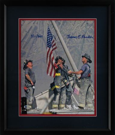 Lot #423 911: Thomas E. Franklin Signed Photograph - Image 2