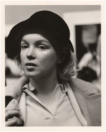 Lot #699 Marilyn Monroe Original Photograph by Roy Schatt - Image 1