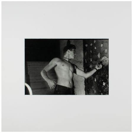 Lot #687 James Dean Original Photograph by Roy Schatt - Image 1