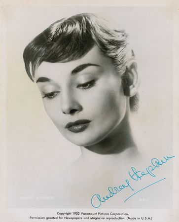 Lot #693 Audrey Hepburn Signed Photograph - Image 1