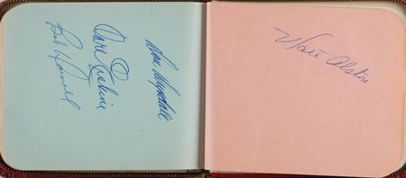 Lot #876 Brooklyn Dodgers: 1955-57 Team-Signed Autograph Album - Image 3