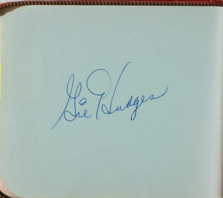 Lot #876 Brooklyn Dodgers: 1955-57 Team-Signed Autograph Album - Image 5