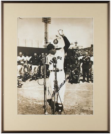 Lot #926 Ted Williams Signed Photograph - Image 1