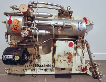 Lot #3116 Saturn V Second Stage Hydraulic Engine Actuating System (EAS) - Image 1