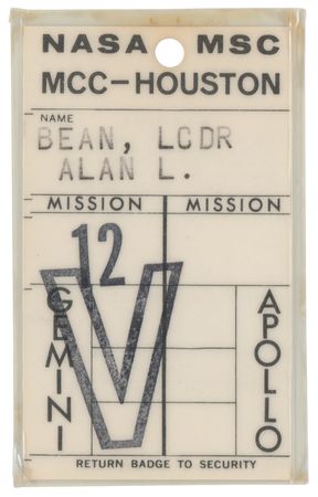 Lot #3066 Alan Bean's Gemini 12 MSC MCC-Houston Badge - Image 1