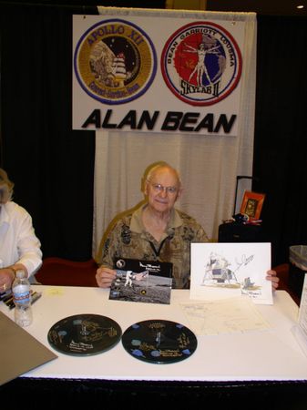 Lot #3267 Apollo 12 Kapton Foil [Attested to as Flown by Florian Noller] with Certificate Signed by Alan Bean - Image 3