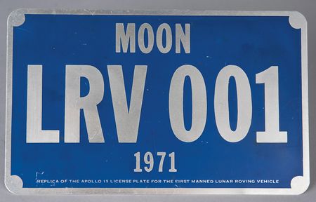 Lot #3385 Apollo 15: Lunar Rover Fiberglas Display and Replica License Plate - Image 3